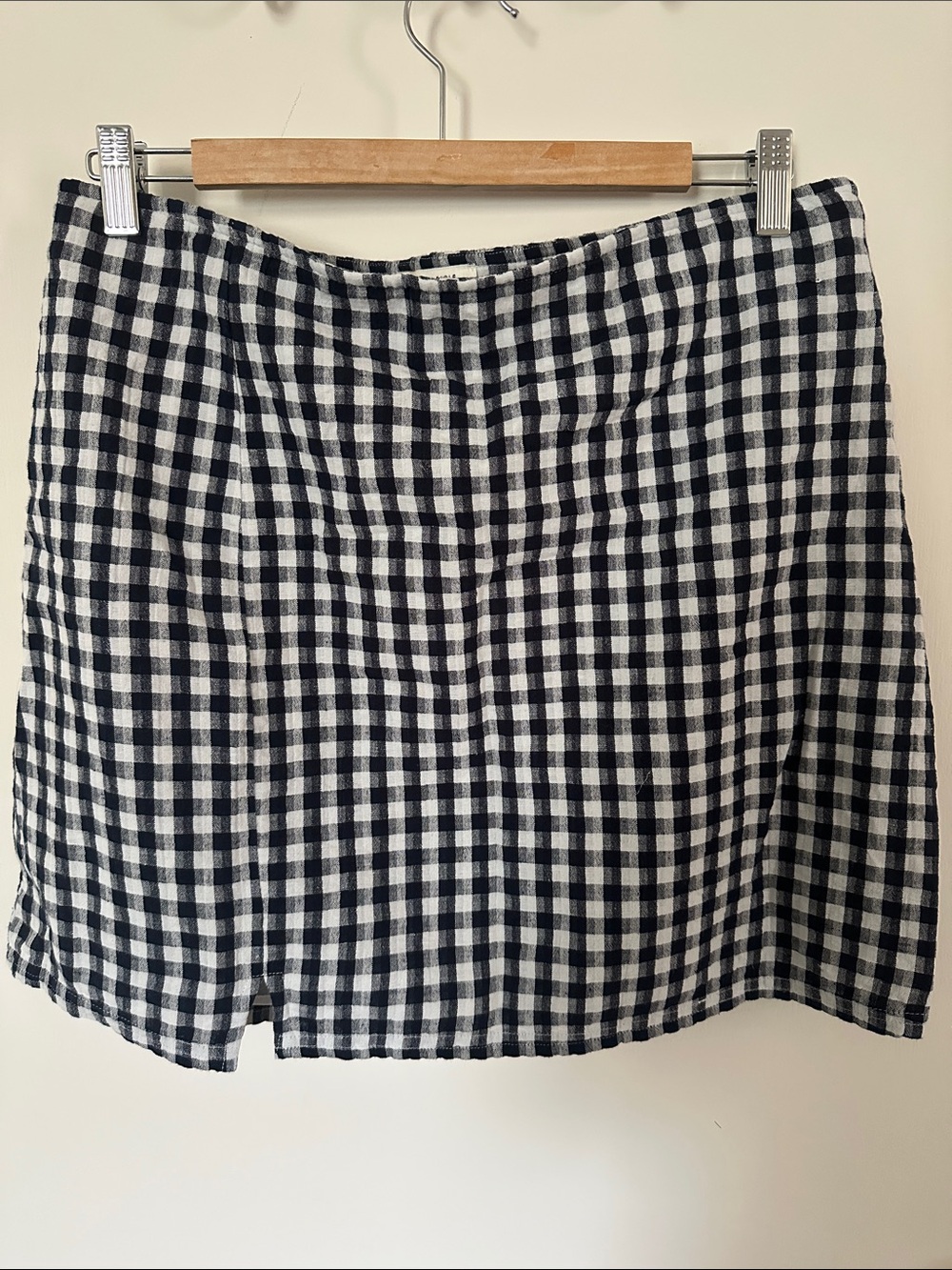 American Eagle Outfitters  Navy & White Gingham Mini Skirt with Front Slit